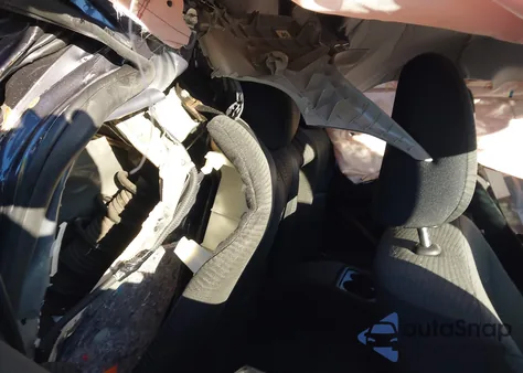 2016 Honda Accord Lx z USA, uszkodzony, nr VIN 1HGCR2F37GA045250